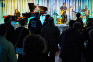 IMA KYO - Besetzung: Maria Kaulbarsch (voc), Winfried Rimbach-Sator (p, synth), Eduardo Sabella (b), Johannes Lüttgen (dr) - Berlin, DEU, 18.10.2019: Jazz in den Ministergärten 2019 - Landesvertretung Rheinland-Pfalz , Deutschland, Germany, Landesvertretung Rheinland-Pfalz, Berlin-Mitte, SCHILKE_20191018192439 [ Photo-copyright © Detlev Schilke, Postfach 350802, 10217 Berlin, Germany - Mobile: +49 170 3110119, photo@detschilke.de, www.detschilke.de - Jegliche Nutzung nur gegen Honorar nach MFM, Urhebernachweis nach Par. 13 UrhG und Belegexemplare. Only editorial use, advertising after agreement! Eventuell notwendige Einholung von Rechten Dritter, wie Persönlichkeits-, Eigentums-, Kunst- und Markenrechte, wird nicht zugesichert, falls nicht anders vermerkt. No Model Release! No Property Release! AGB: https://www.detschilke.de/terms.html ]